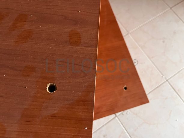 Móveis pequenos de madeira