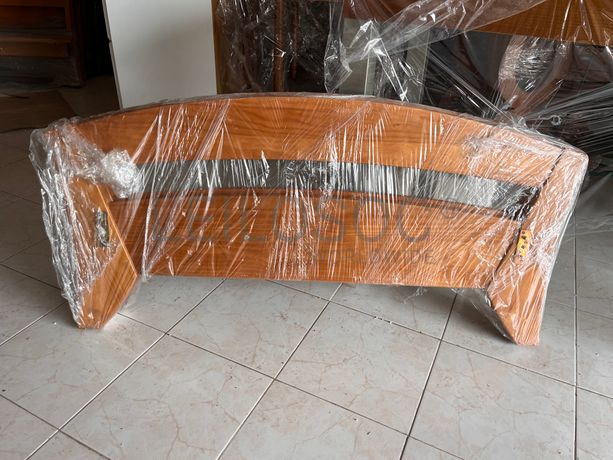 Cabeceira de Cama de madeira