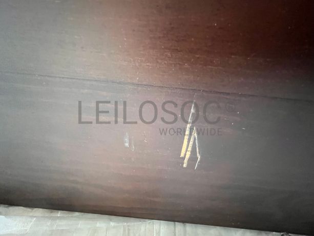 Base de cama em madeira