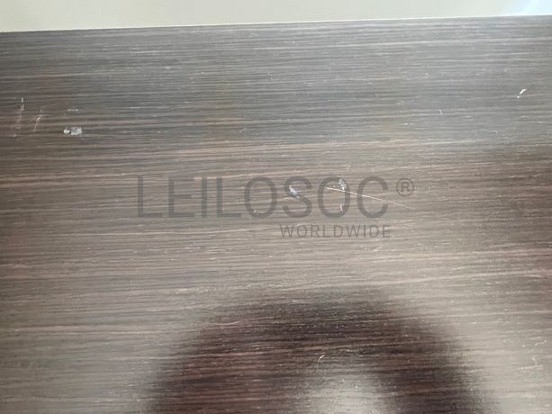 Móveis pequenos de madeira