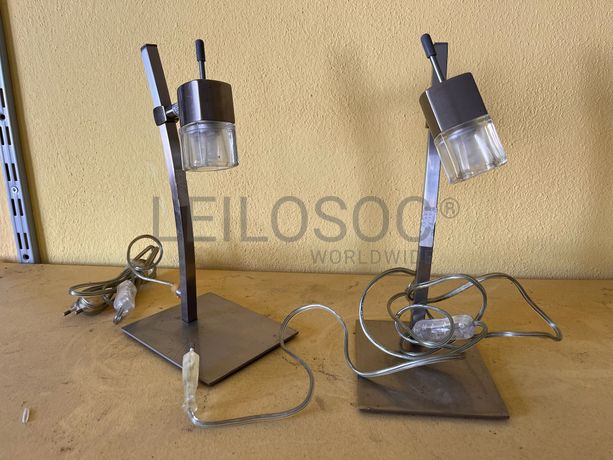 Candeeiros pequenos em ferro