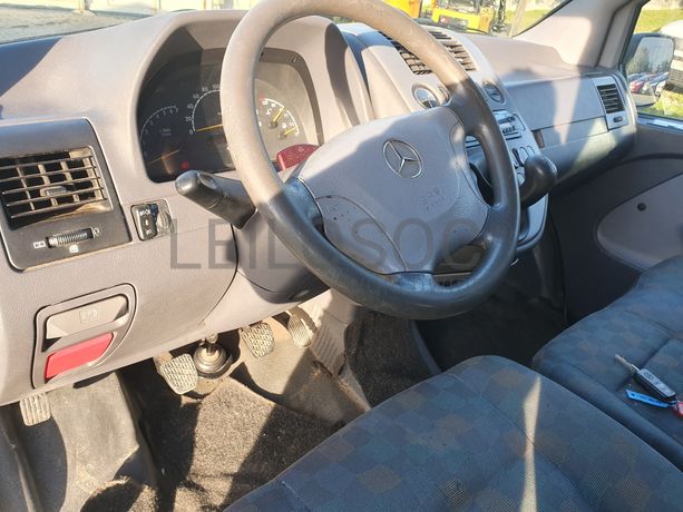 Mercedes-Benz Vito 110 CDI · Ano 2003