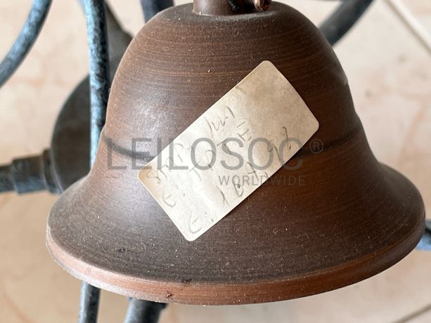 Candeeiro de teto metálico