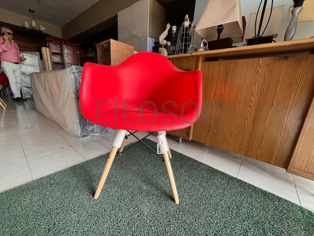 Lotes 1 a 35 · Cadeiras