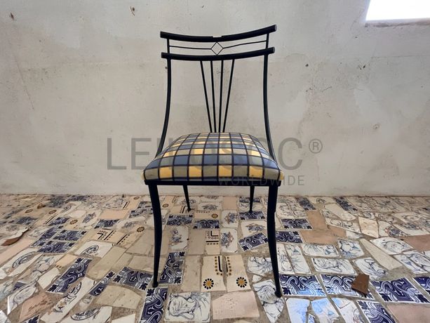 Lotes 1 a 35 · Cadeiras