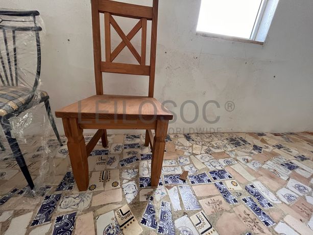 Lotes 1 a 35 · Cadeiras