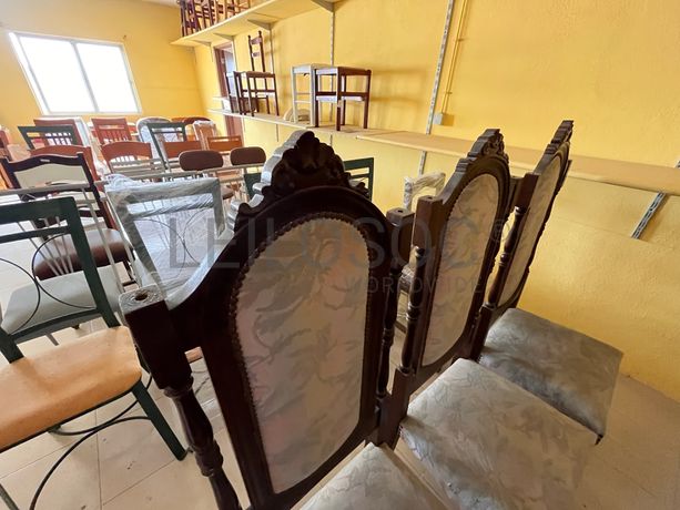 Lotes 1 a 35 · Cadeiras