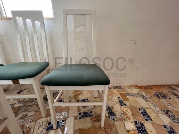 Lotes 1 a 35 · Cadeiras