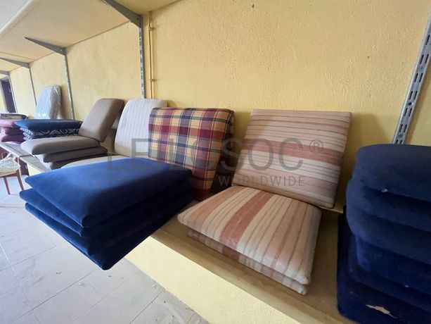 Lotes 36 a 70 · Mobiliário · Artigos de Decoração