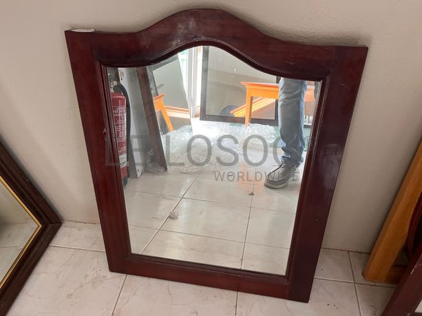 Lotes 36 a 70 · Mobiliário · Artigos de Decoração