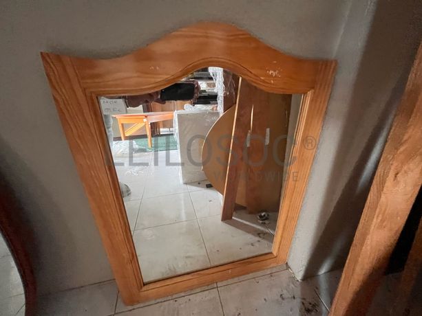 Lotes 36 a 70 · Mobiliário · Artigos de Decoração