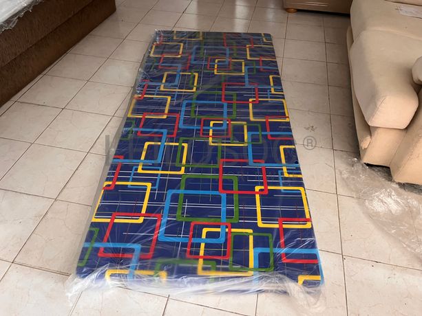 Lotes 176 a 210 · Mobiliário · Artigos de Decoração