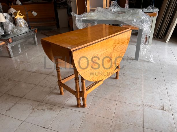 Lotes 316 a 350 · Mobiliário · Artigos de Decoração