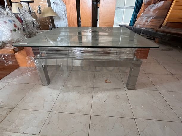 Lotes 351 a 385 · Mobiliário · Artigos de Decoração