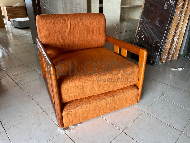 Lotes 351 a 385 · Mobiliário · Artigos de Decoração