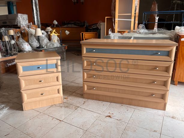 Lotes 351 a 385 · Mobiliário · Artigos de Decoração