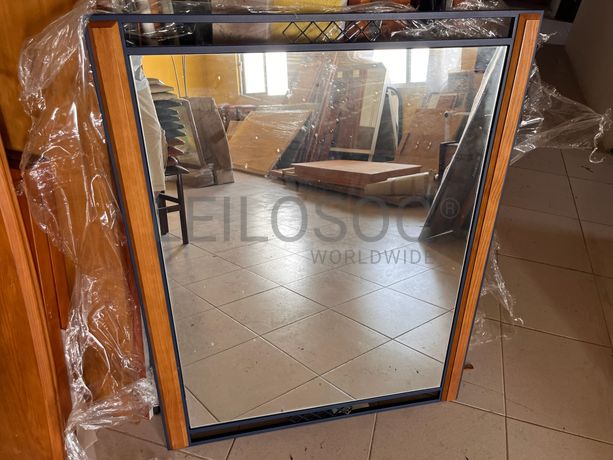 Lotes 421 a 455 · Mobiliário · Artigos de Decoração