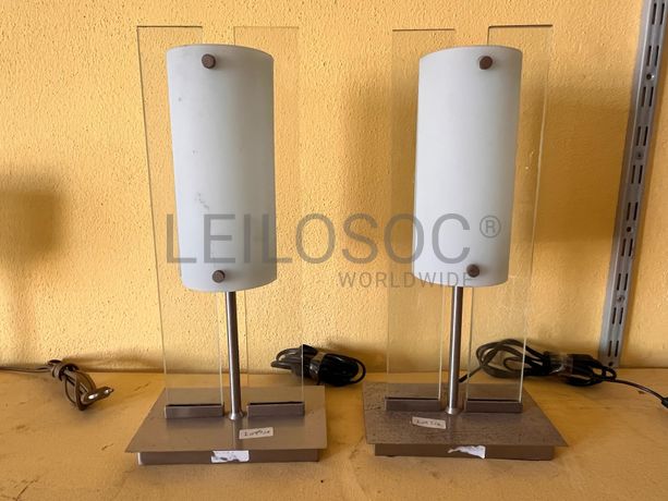 Lotes 421 a 455 · Mobiliário · Artigos de Decoração