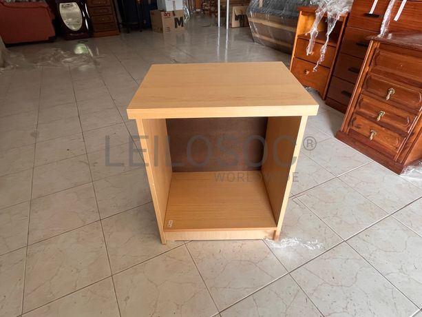 Lotes 421 a 455 · Mobiliário · Artigos de Decoração