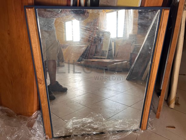 Lotes 421 a 455 · Mobiliário · Artigos de Decoração