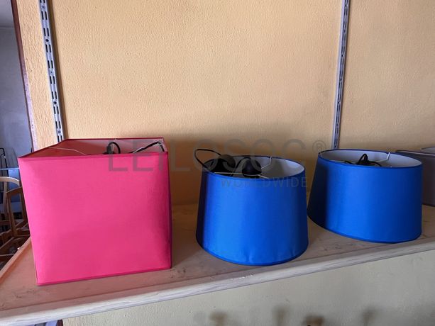 Lotes 456 a 490 · Mobiliário · Artigos de Decoração