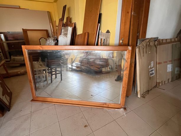 Lotes 456 a 490 · Mobiliário · Artigos de Decoração