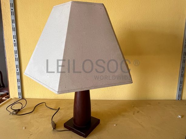 Lotes 491 a 525 · Candeeiros