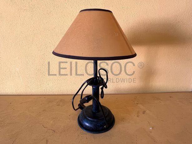 Lotes 491 a 525 · Candeeiros