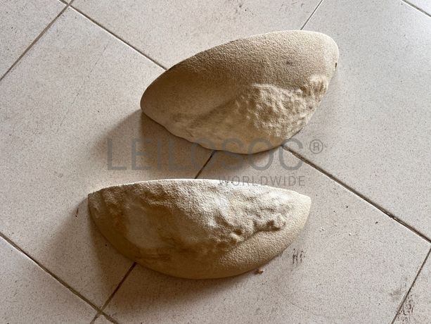 Lotes 526 a 560 · Mobiliário · Artigos de Decoração