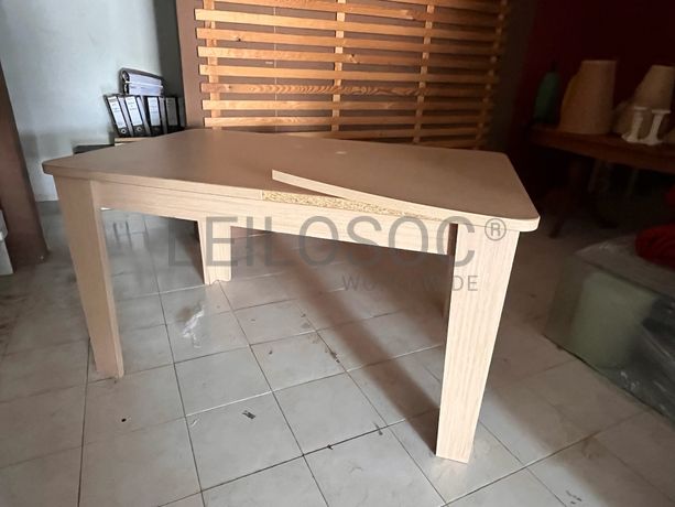 Lotes 631 a 665 · Mobiliário · Artigos de Decoração