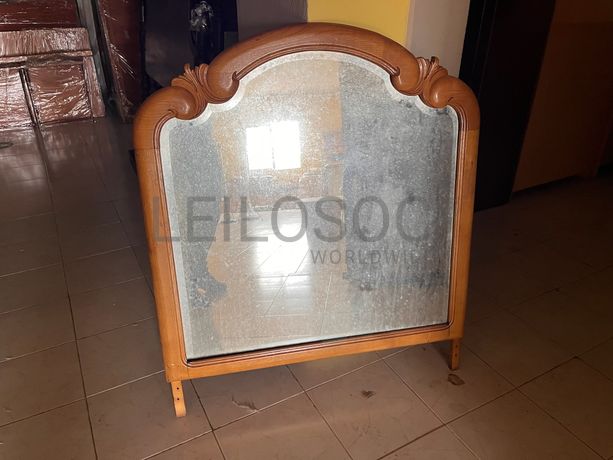 Lotes 631 a 665 · Mobiliário · Artigos de Decoração