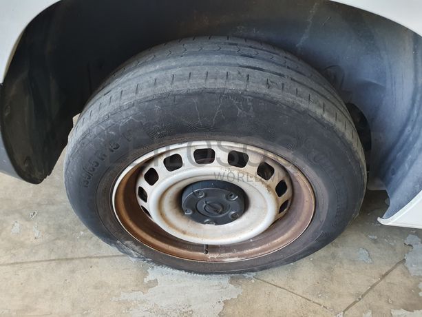 Opel Combo 1.6 D · Ano 2019