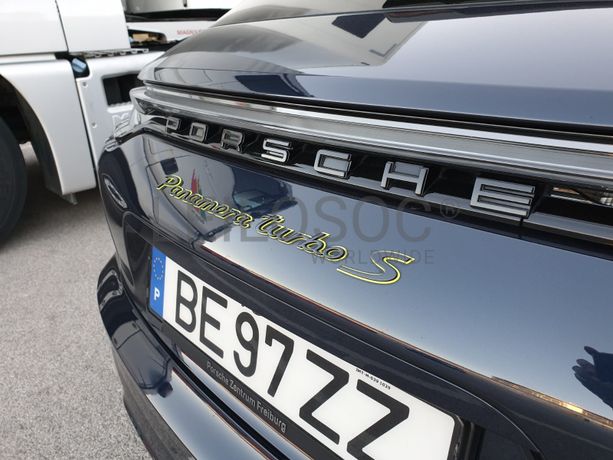 Porsche Panamera Turbo S E-Híbrido Sport Turismo · Ano 2021