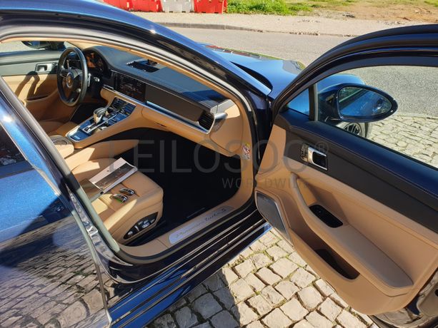 Porsche Panamera Turbo S E-Híbrido Sport Turismo · Ano 2021