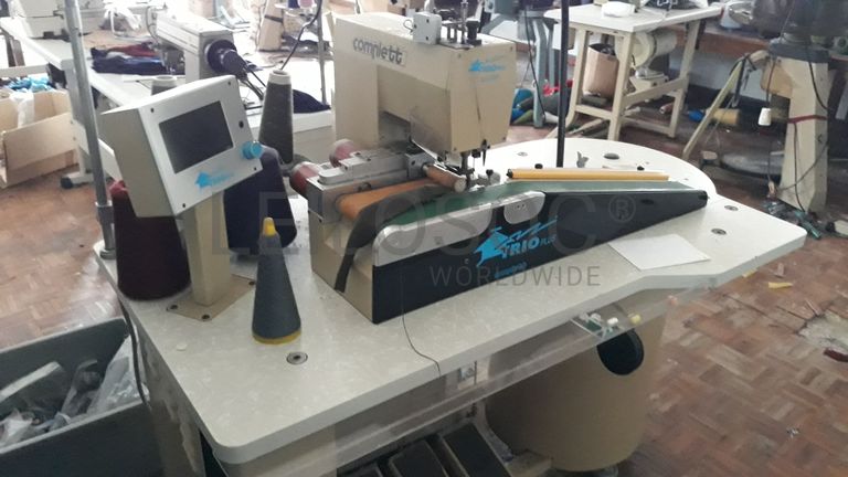 Máquina de colocar golas