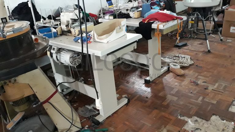 Máquina de alinhavar