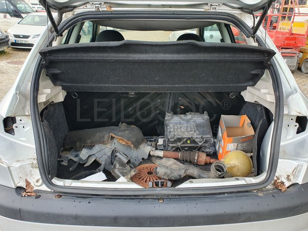 Peugeot 206 1.4 HDI · Ano 2003