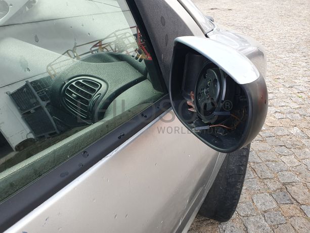 Peugeot 206 1.4 HDI · Ano 2003