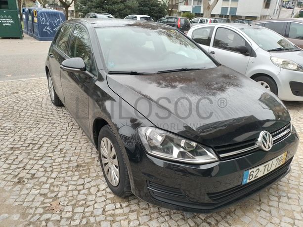 Volkswagen Golf 1.6 TDI · Ano 2014