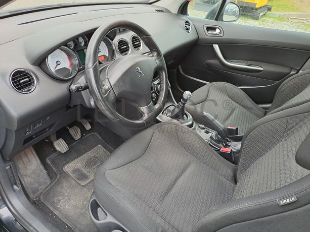 Peugeot 308 1.6 HDI  · Ano 2011