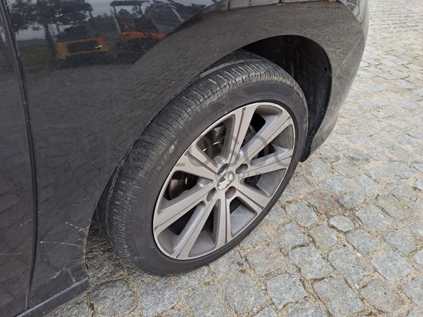 Peugeot 308 1.6 HDI  · Ano 2011