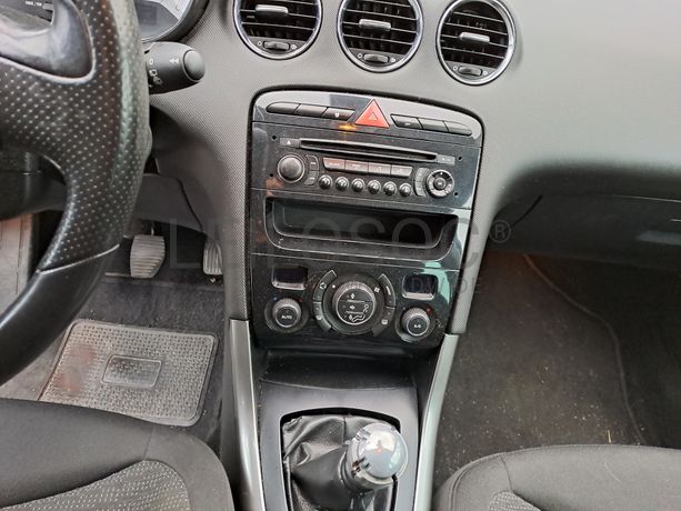 Peugeot 308 1.6 HDI  · Ano 2011