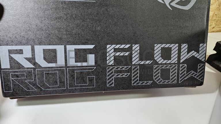 Portátil / Tablet Gaming Asus ROG FLOW Z13 GZ301ZE