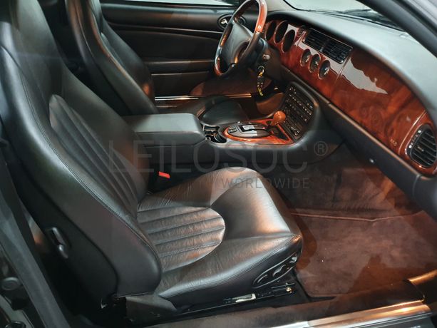 Jaguar XK8 Coupé · Ano 1997 