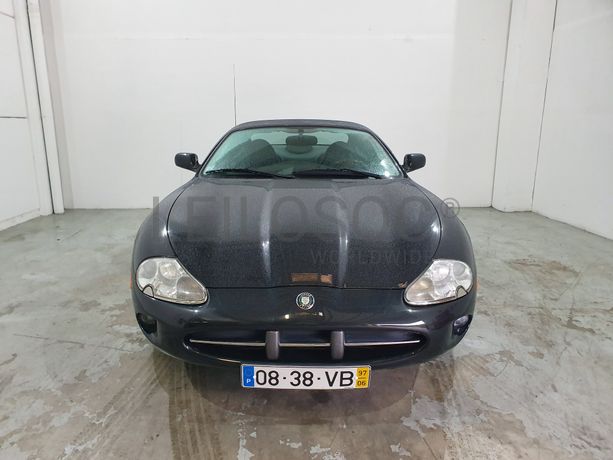 Jaguar XK8 Coupé · Ano 1997 