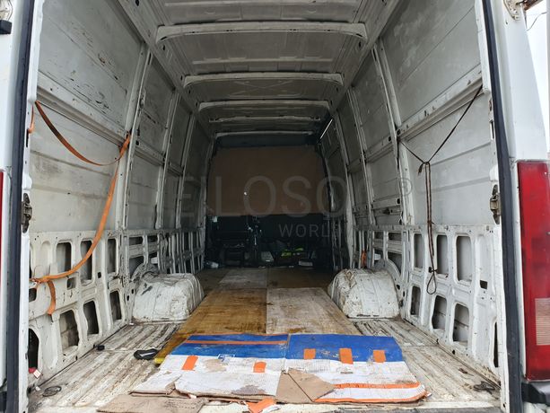 Iveco 35C13 · Ano 2003