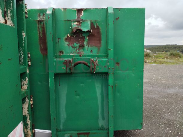 Contentor de Resíduos Fechado