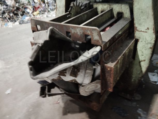 Prensa Enfardadora · Ano 1999