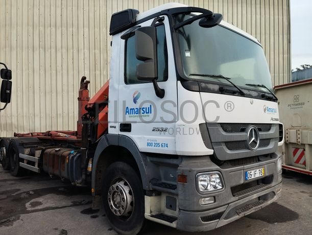 Mercedes-Benz Actros 2532 · Ano 2009