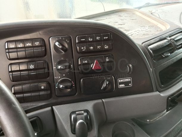 Mercedes-Benz Actros 2532 · Ano 2009